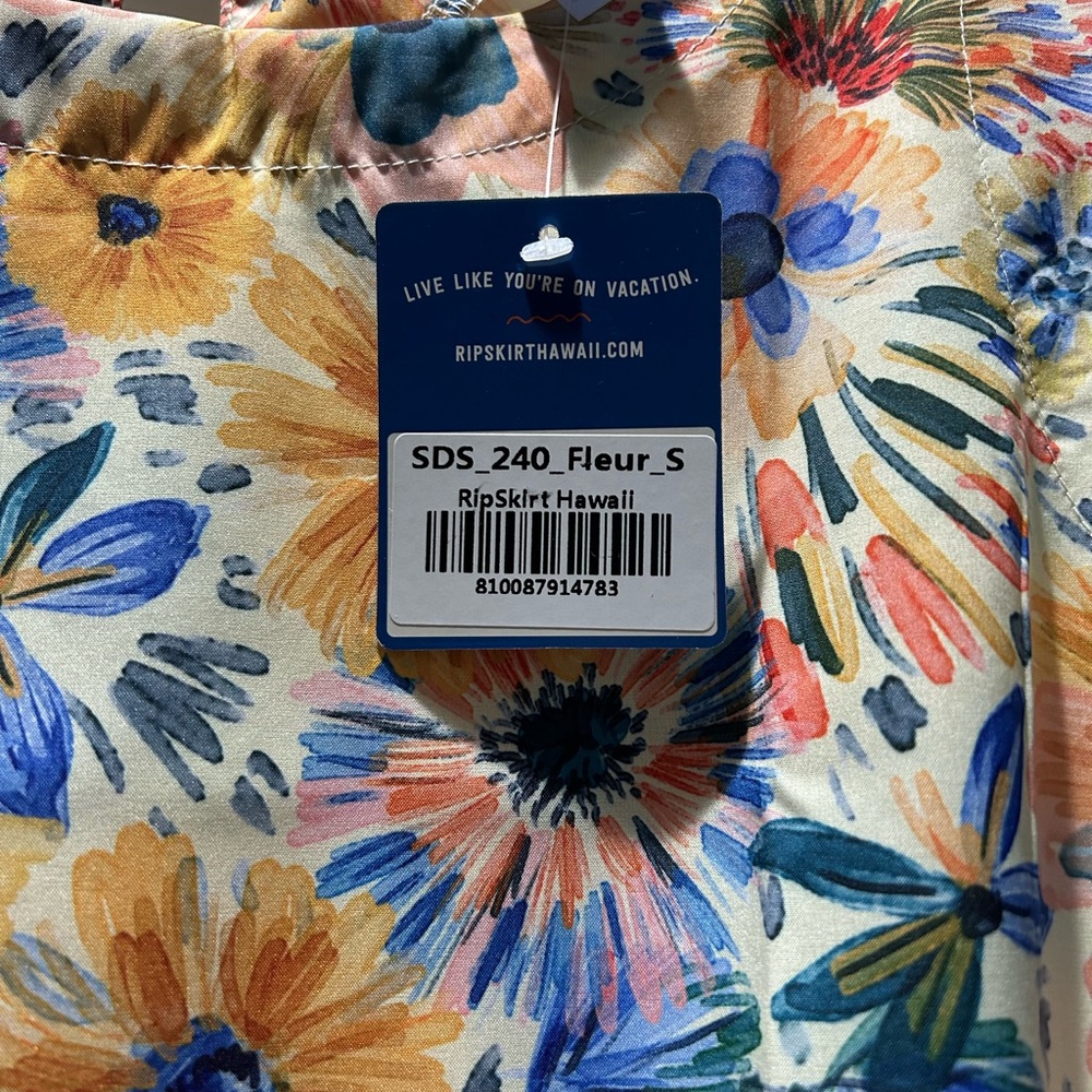 NWT Ripskirt Hawaii Fleur Sun dress - Picture 2 of 3